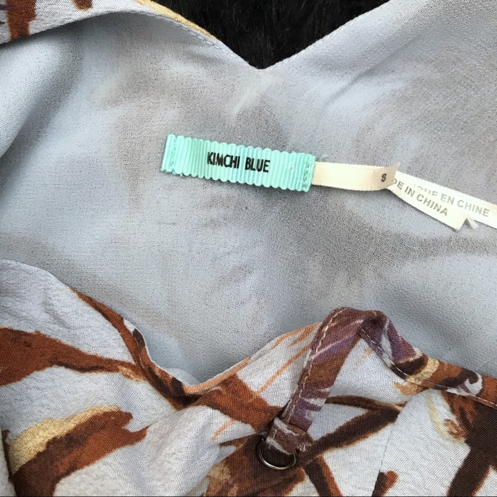 UO Kimchi Blue Bell Sleeve Dress - Picture 6 of 8